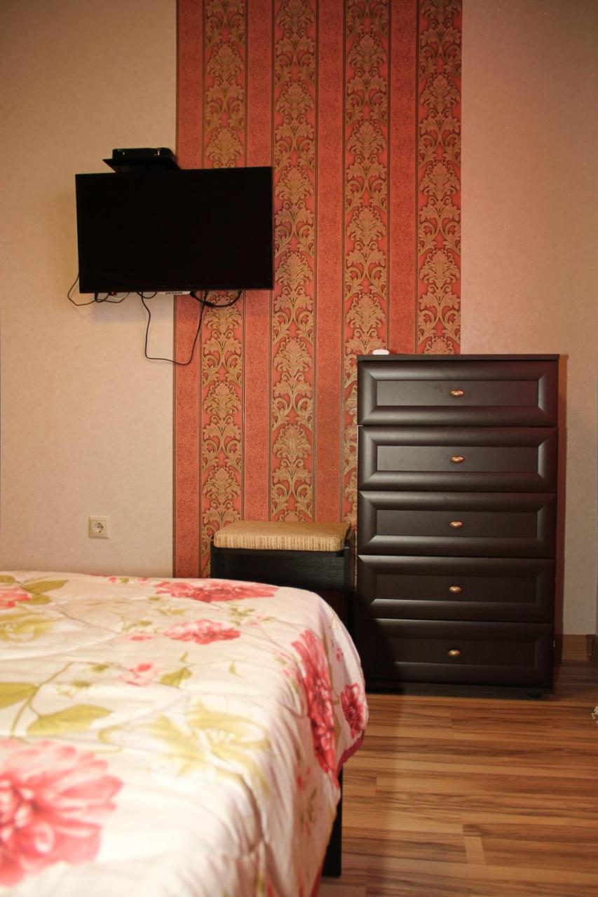 Guest House Vzgorye Gagra Exterior photo